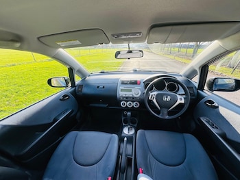 Used Honda Jazz 2006 for sale - 77162917: Photo