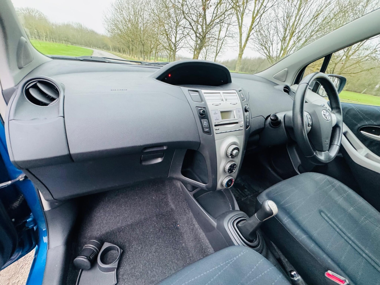 Used Toyota Yaris 2008 for sale - 77242358: Photo 31