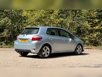 Used Toyota Auris 2011 for sale - 79414642: Photo