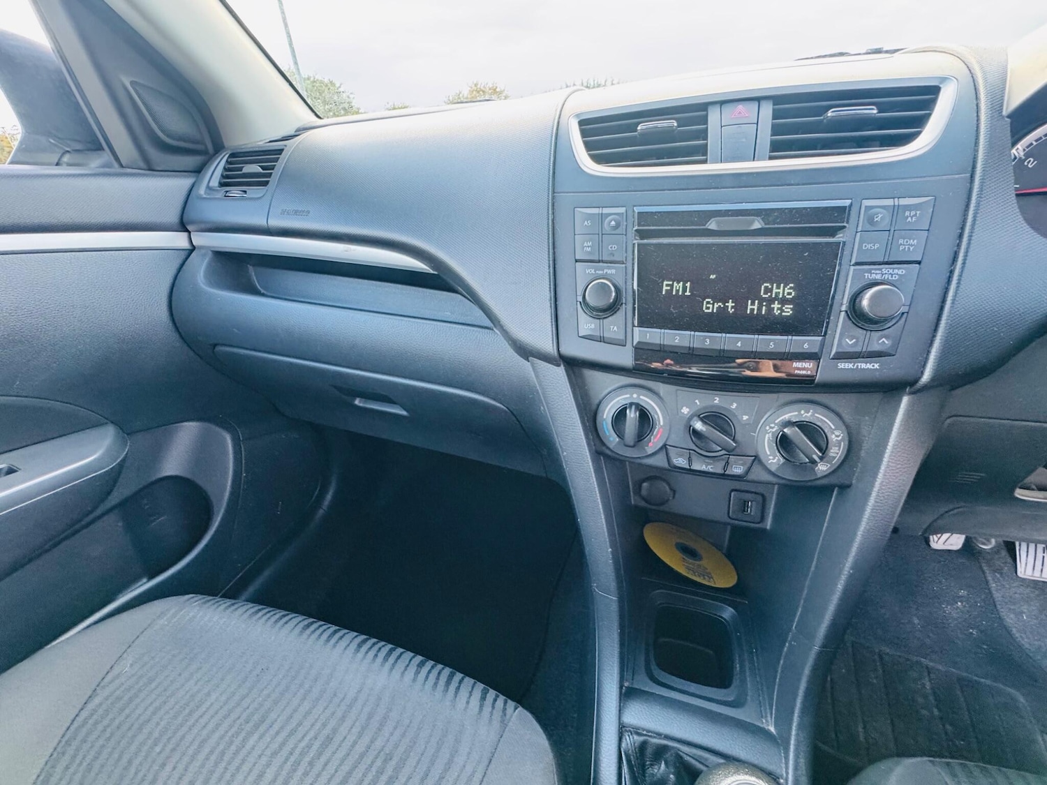 Used Suzuki Swift for sale - 76996191: Photo 28