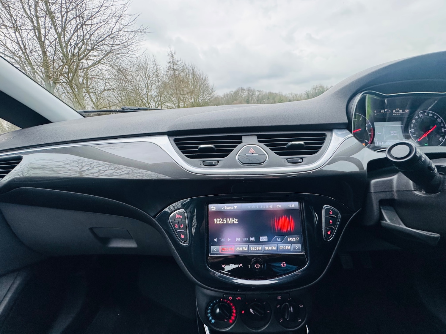 Used Vauxhall Corsa 2015 for sale - 77564581: Photo 29