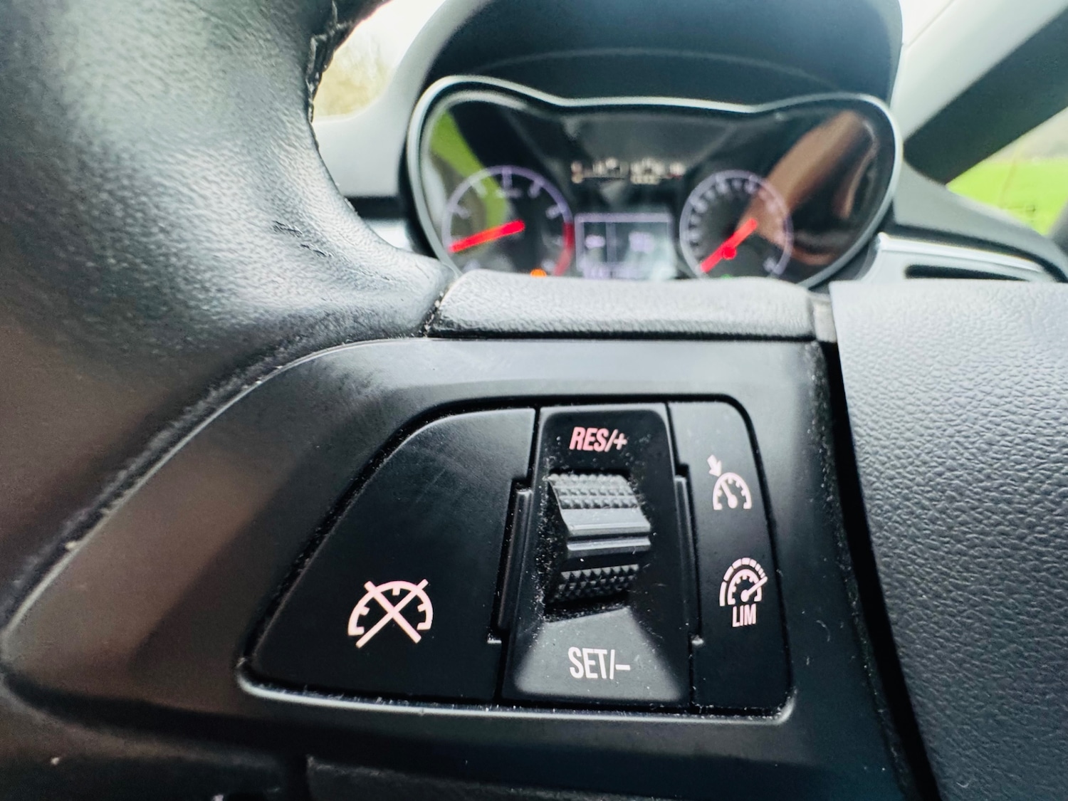 Used Vauxhall Corsa 2015 for sale - 77564581: Photo 35