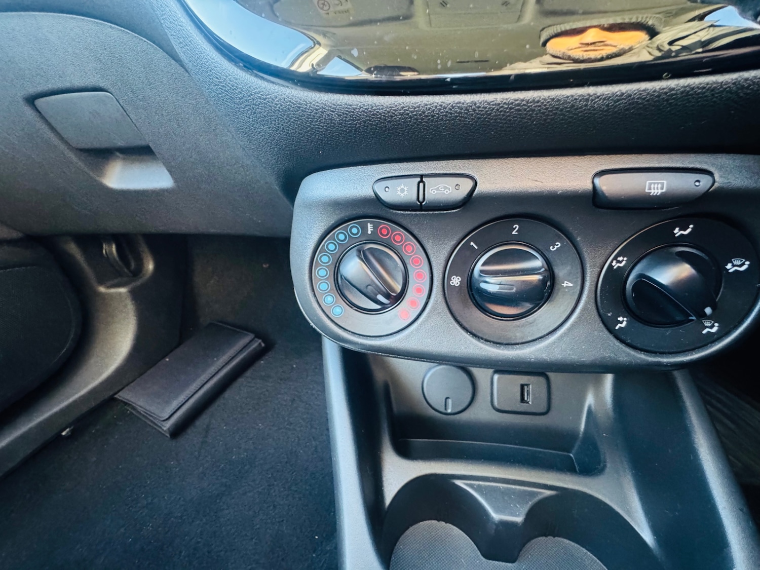 Used Vauxhall Corsa 2018 for sale - 77565193: Photo 41