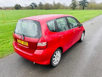Used Honda Jazz 2006 for sale - 77691155: Photo