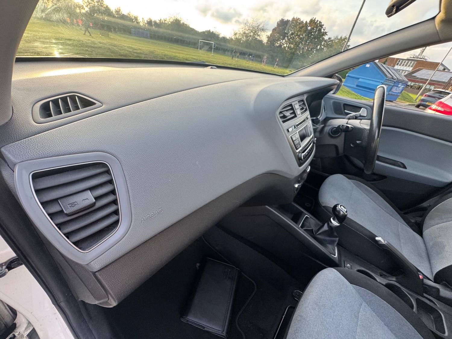 Used Hyundai i20 2016 for sale - 76377522: Photo 28