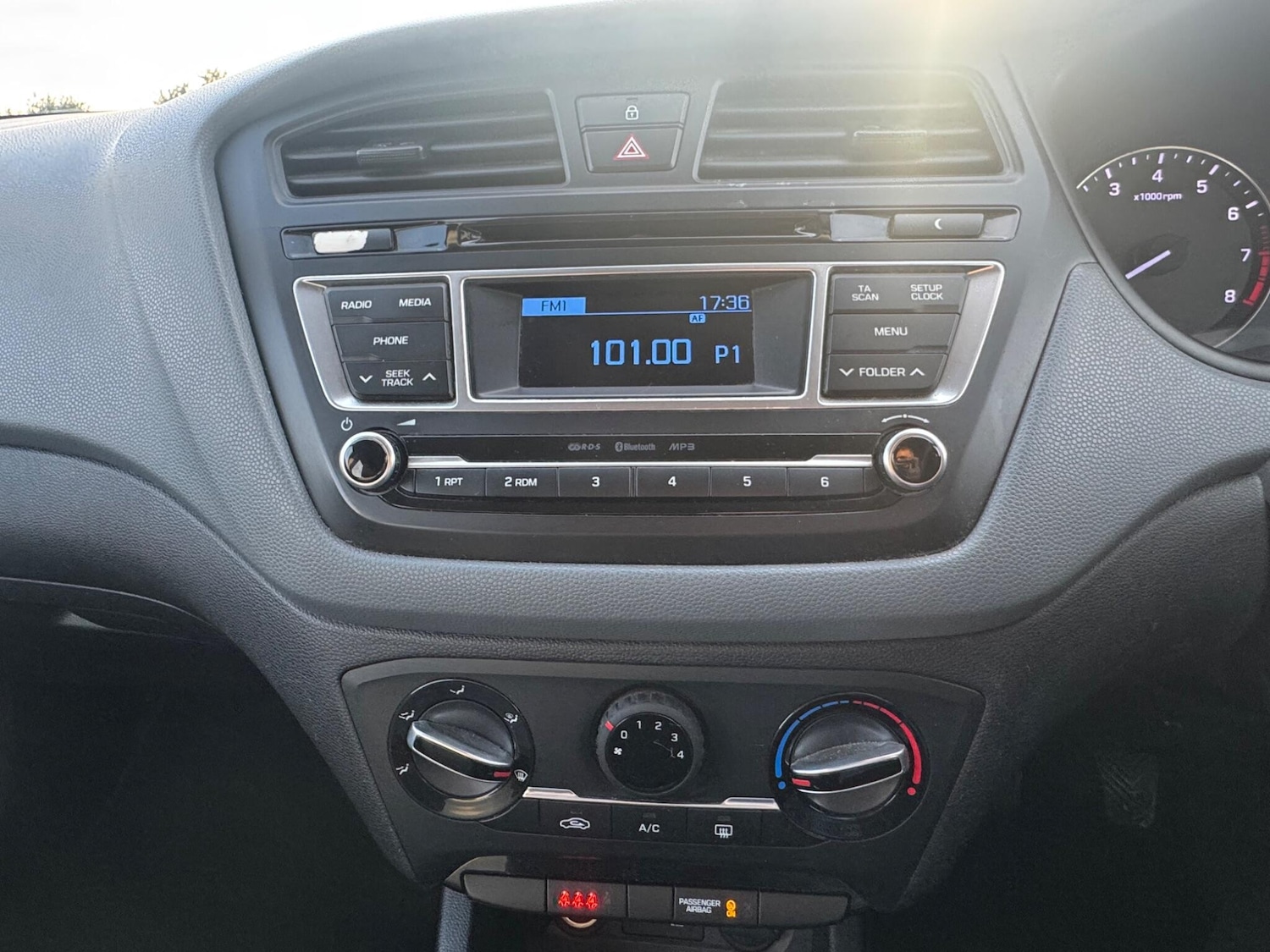 Used Hyundai i20 2016 for sale - 76377522: Photo 39