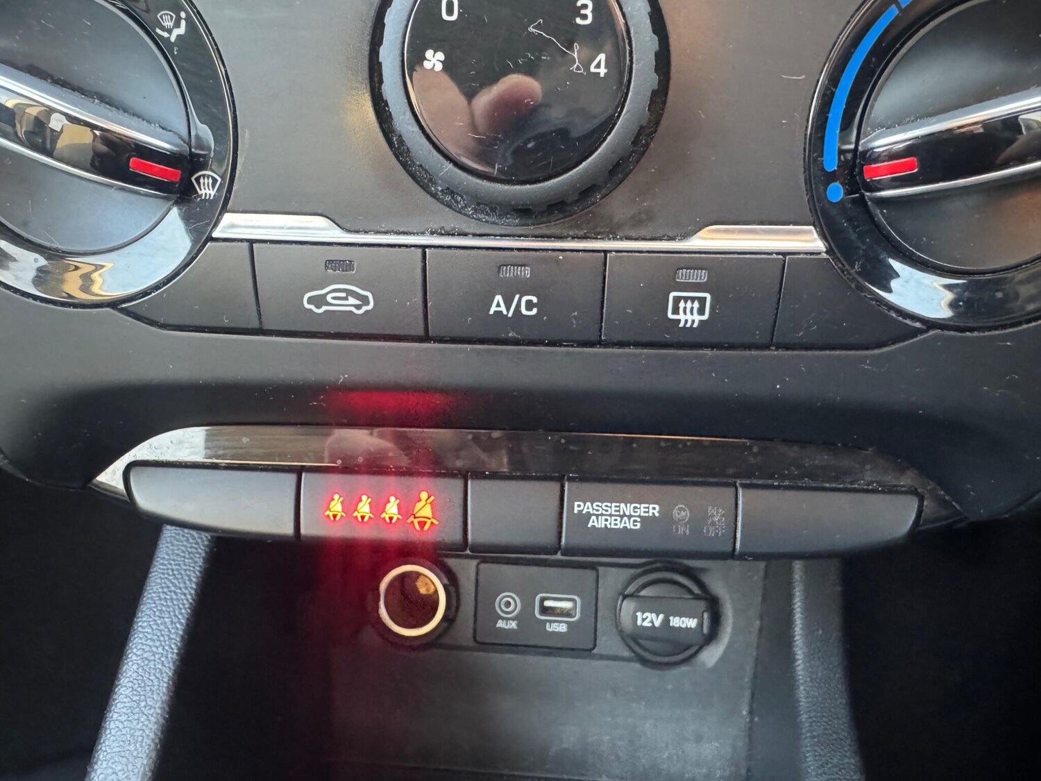 Used Hyundai i20 2016 for sale - 76377522: Photo 40