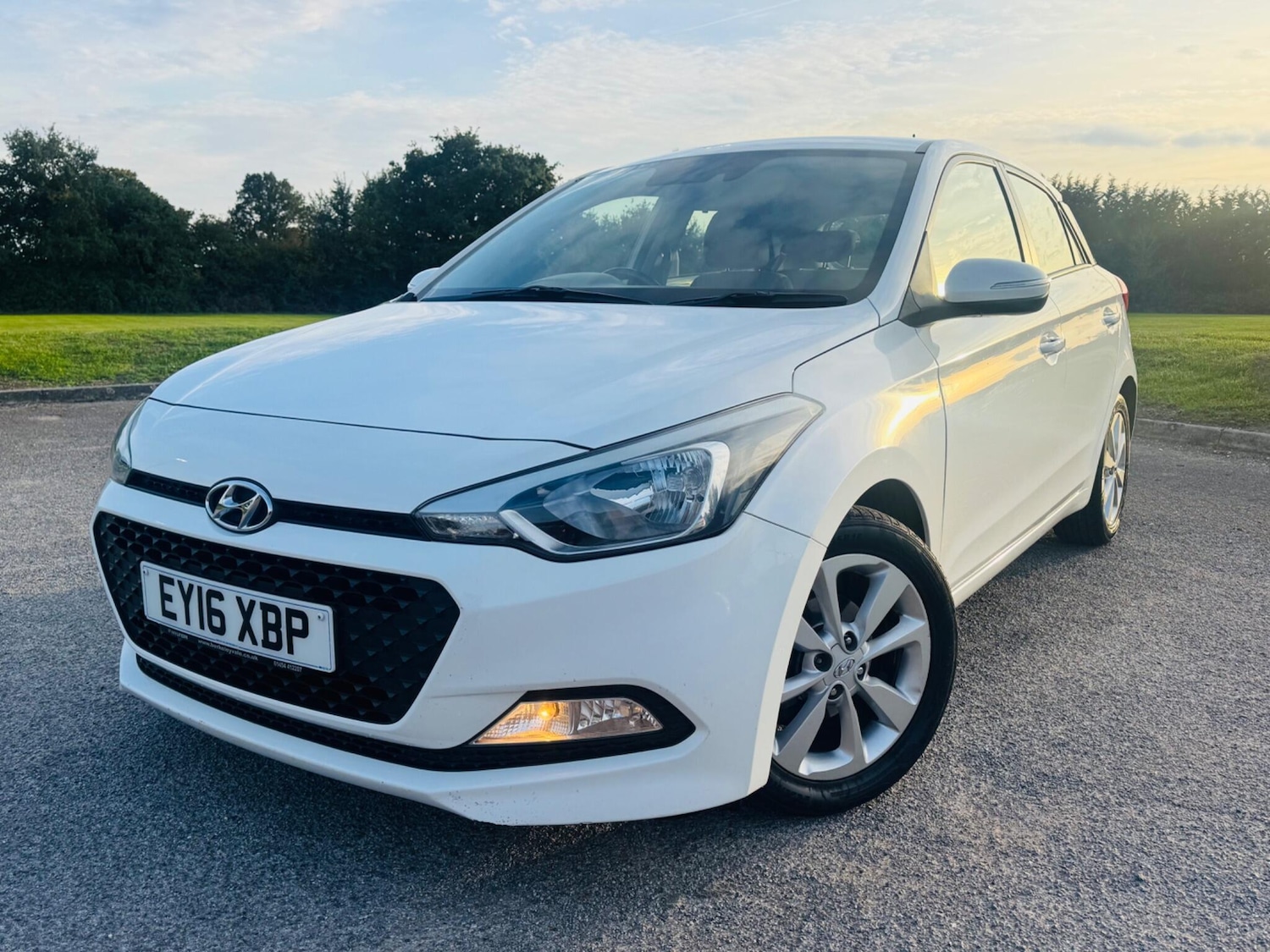 Used Hyundai i20 2016 for sale - 76377522: Photo 8