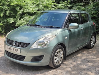 Used Suzuki Swift 2012 for sale - 79114785: Photo