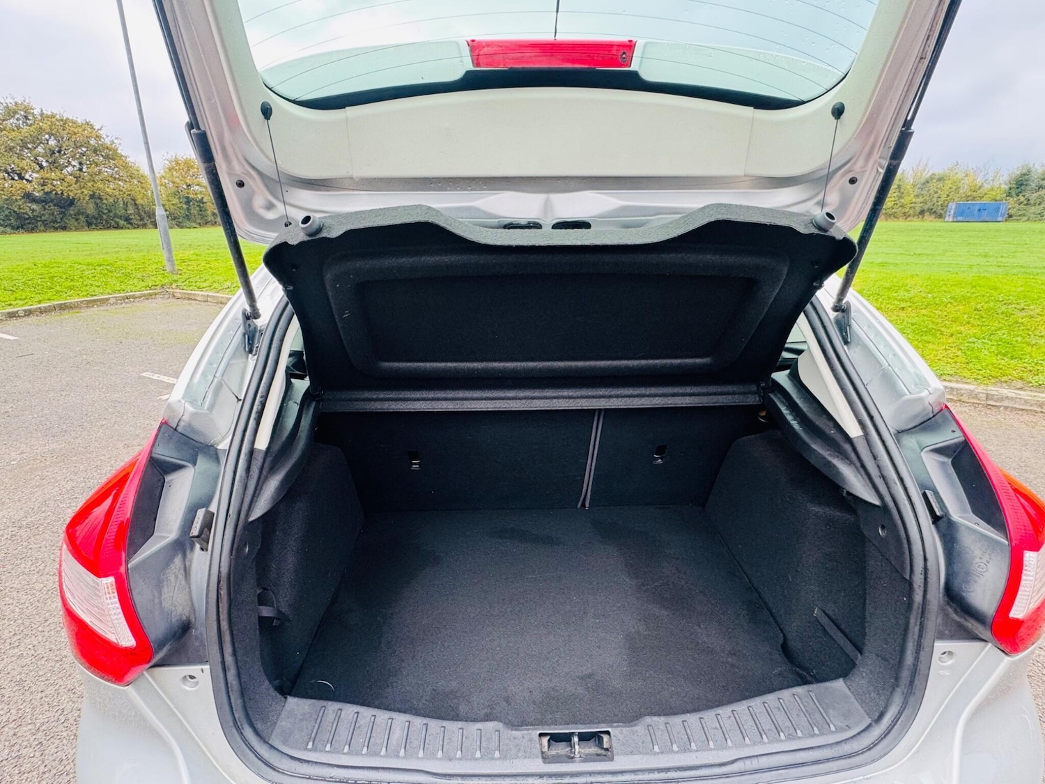 Used Ford Focus 2013 for sale - 76633151: Photo 19