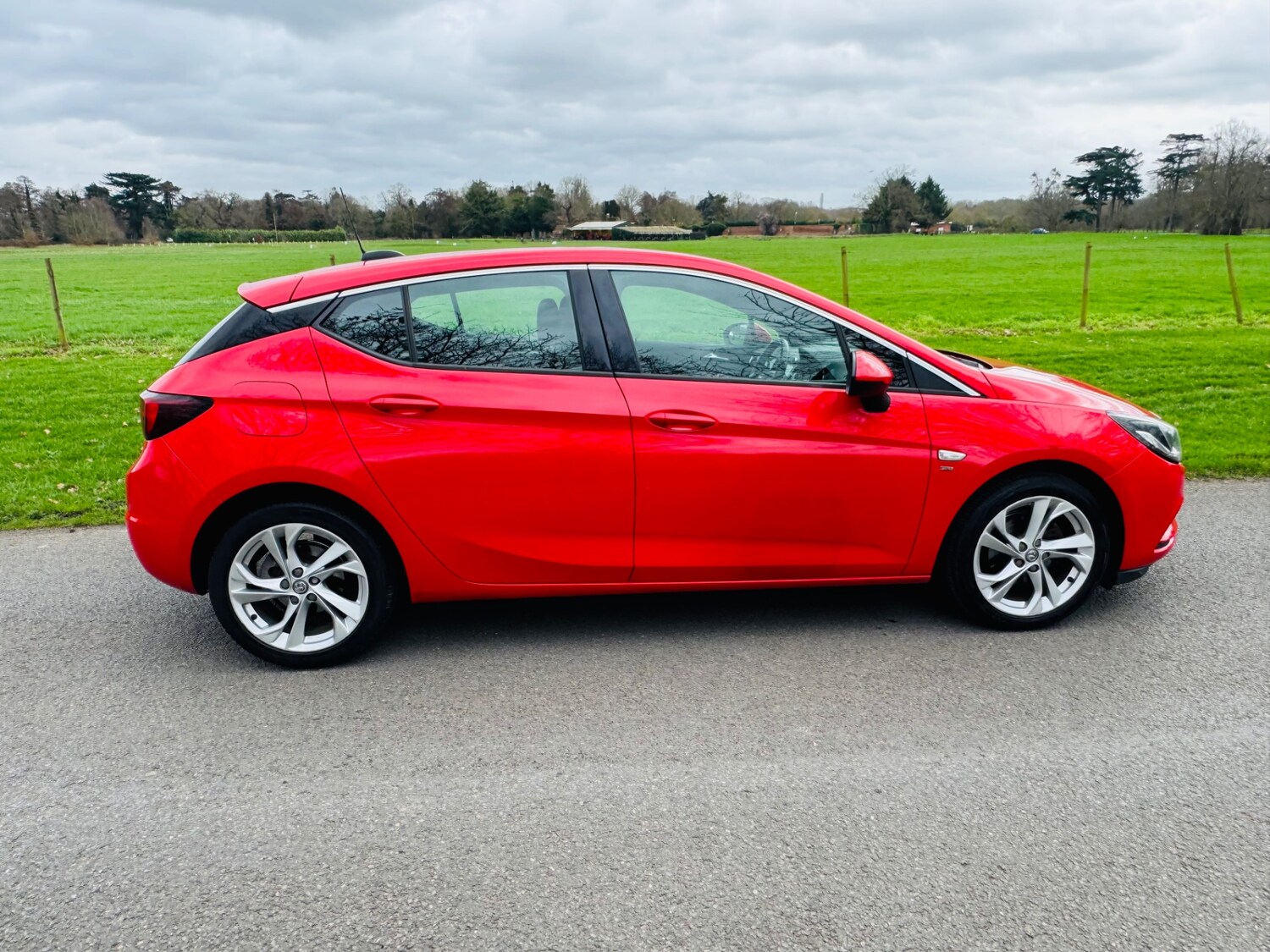 Used Vauxhall Astra 2016 for sale - 77637949: Photo 13
