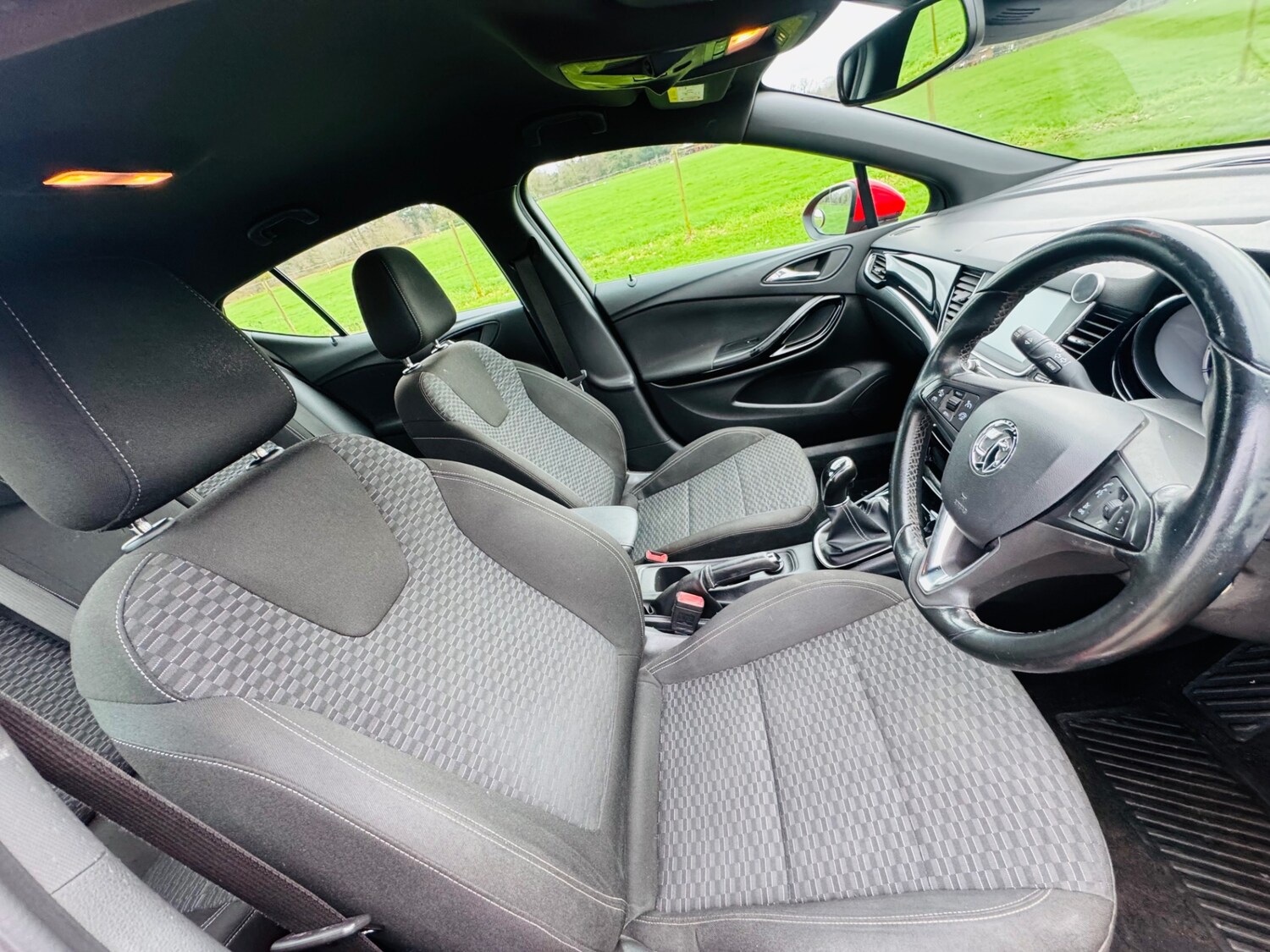 Used Vauxhall Astra 2016 for sale - 77637949: Photo 17