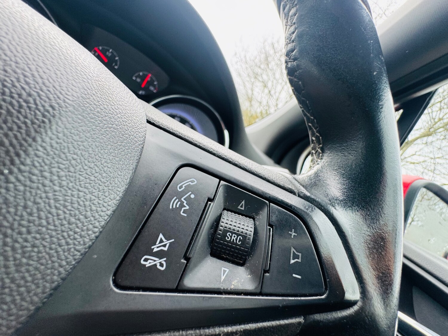 Used Vauxhall Astra 2016 for sale - 77637949: Photo 35