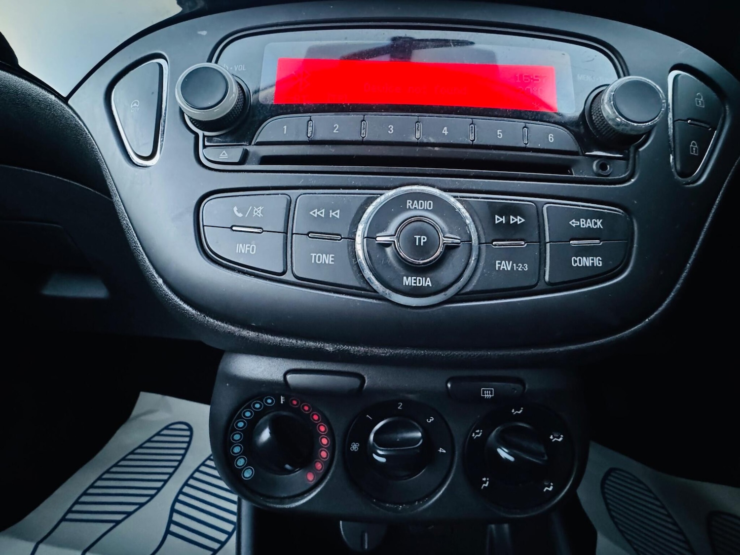 Used Vauxhall Corsa 2016 for sale - 77101763: Photo 35