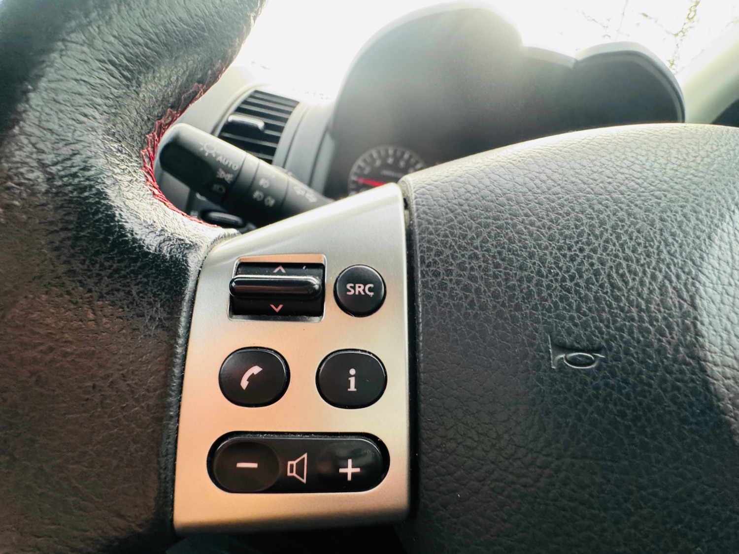 Used Nissan Note 2009 for sale - 77564578: Photo 35