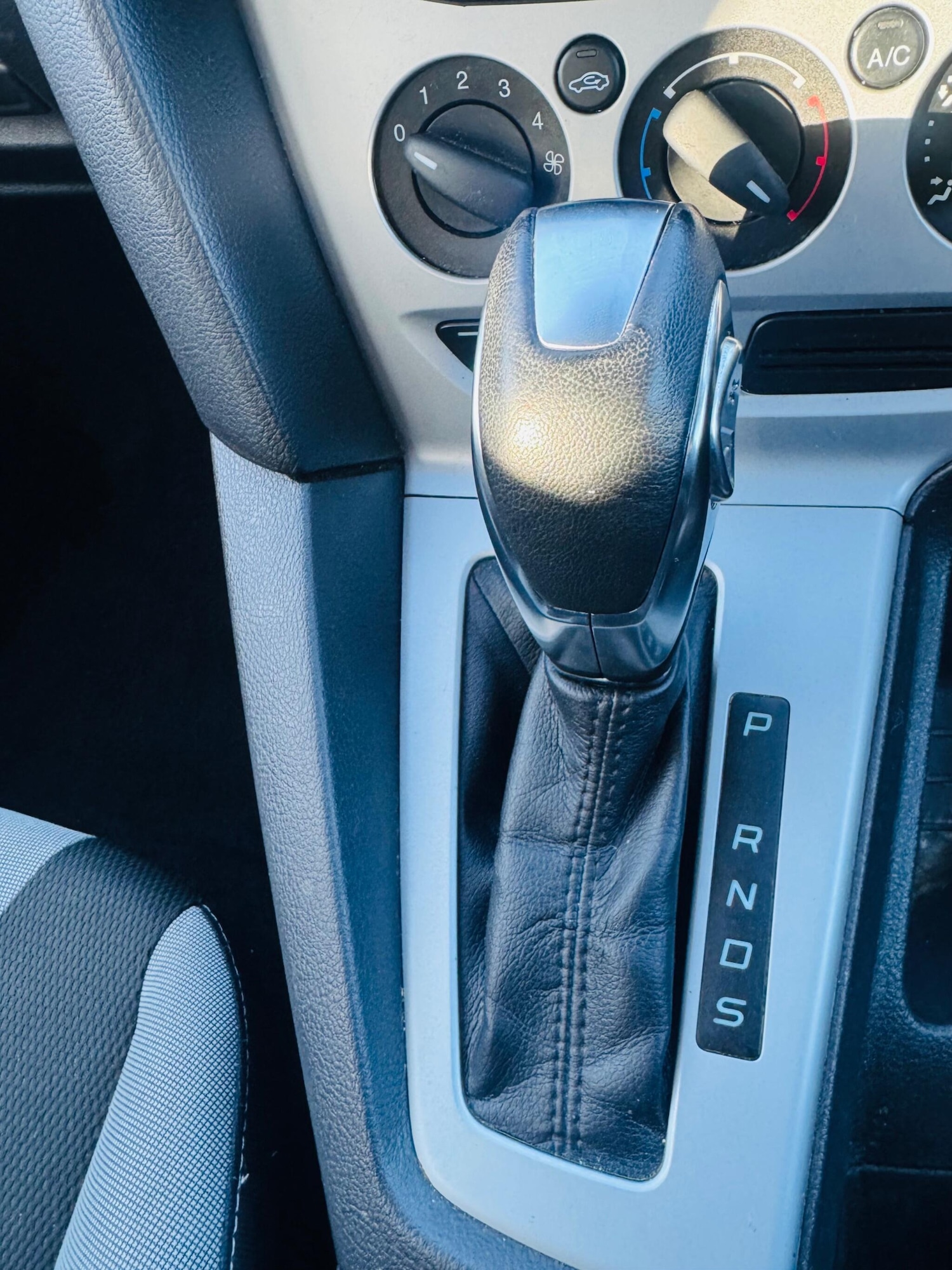 Used Ford Focus for sale - 77015689: Photo 38