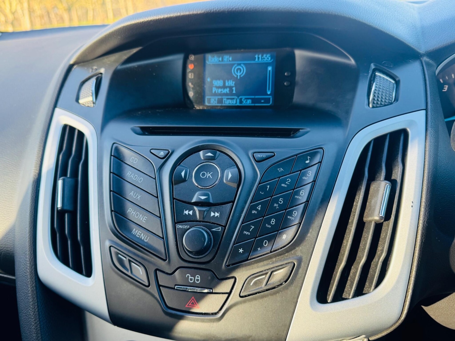 Used Ford Focus for sale - 77015689: Photo 39