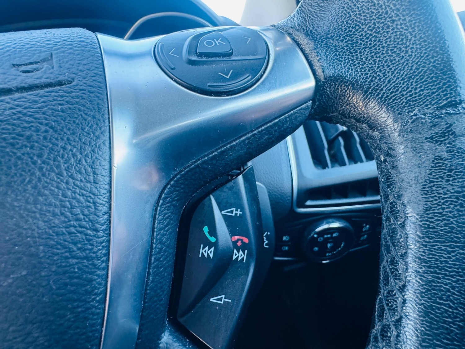 Used Ford Focus for sale - 77015689: Photo 42