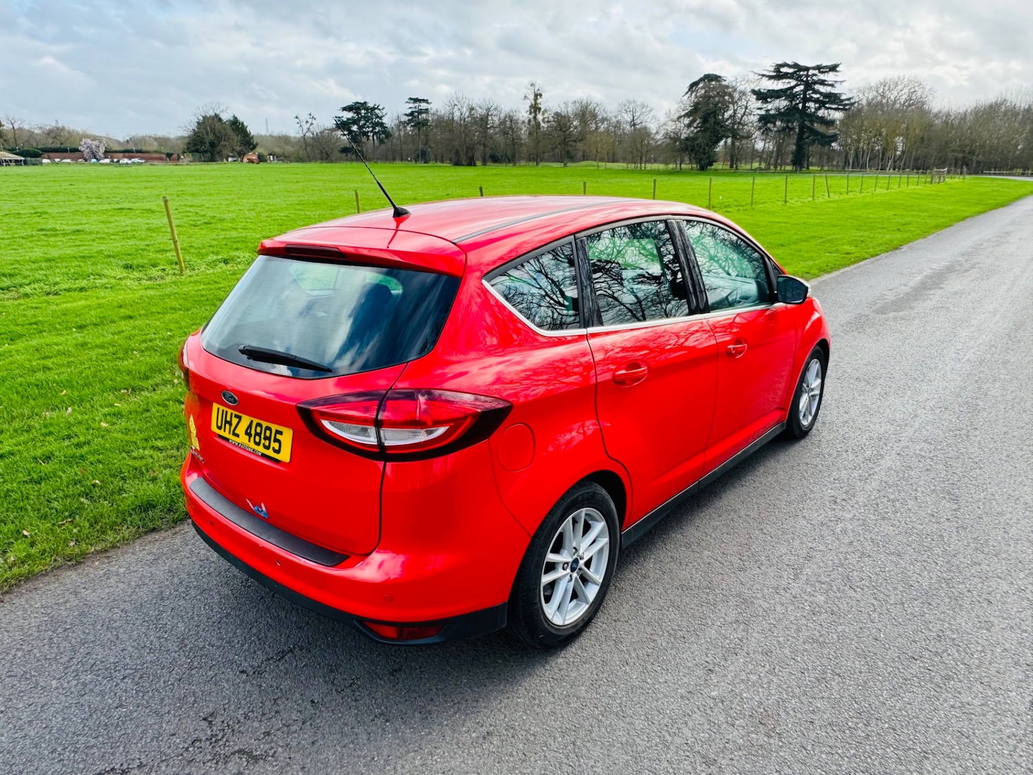 Used Ford C-Max 2016 for sale - 77709351: Photo 2