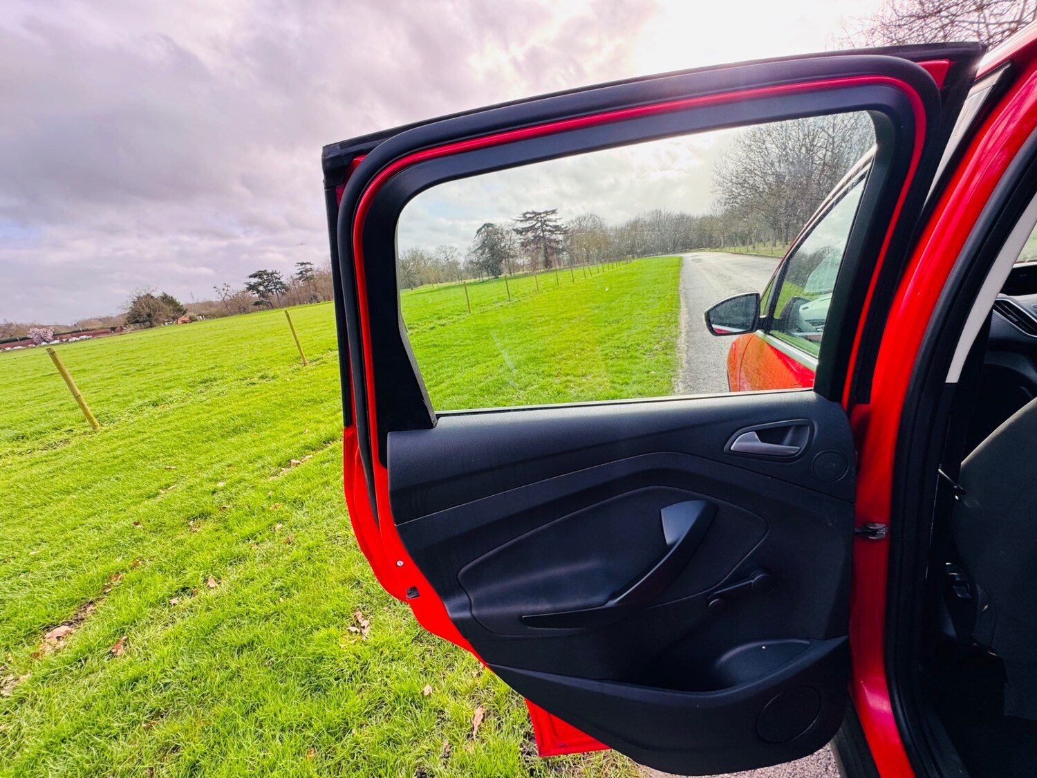 Used Ford C-Max 2016 for sale - 77709351: Photo 28