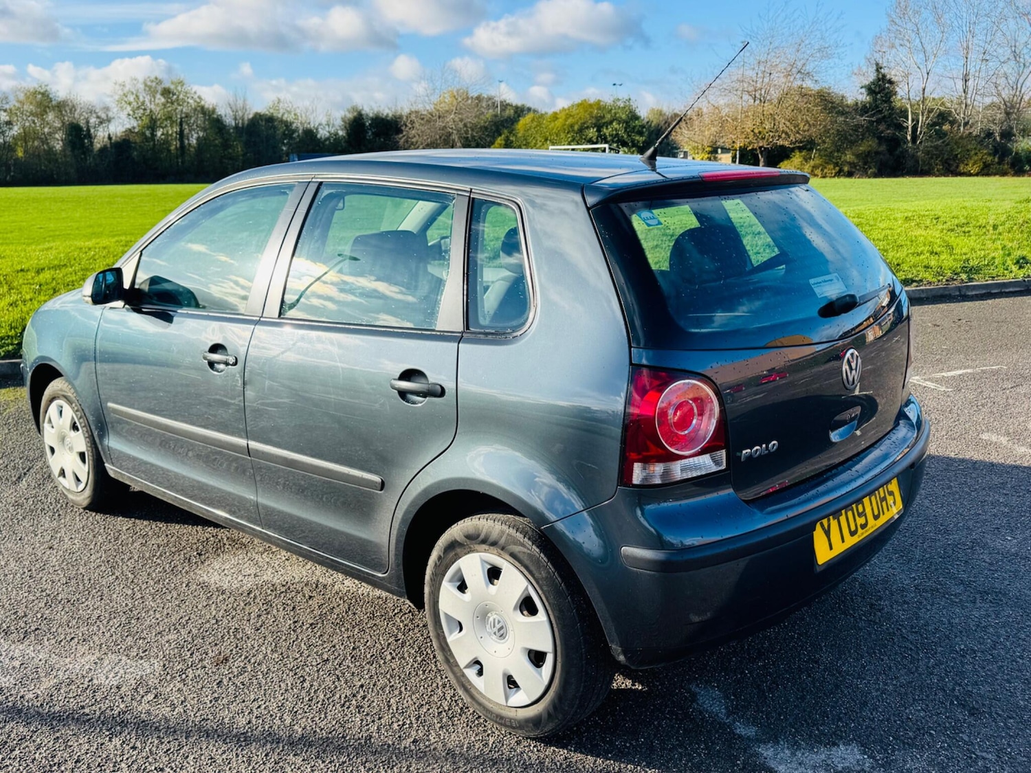Used Volkswagen Polo 2009 for sale - 76633161: Photo 16