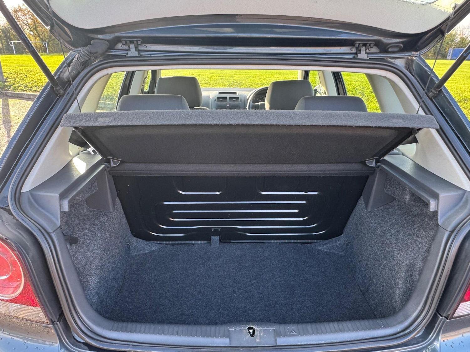 Used Volkswagen Polo 2009 for sale - 76633161: Photo 19