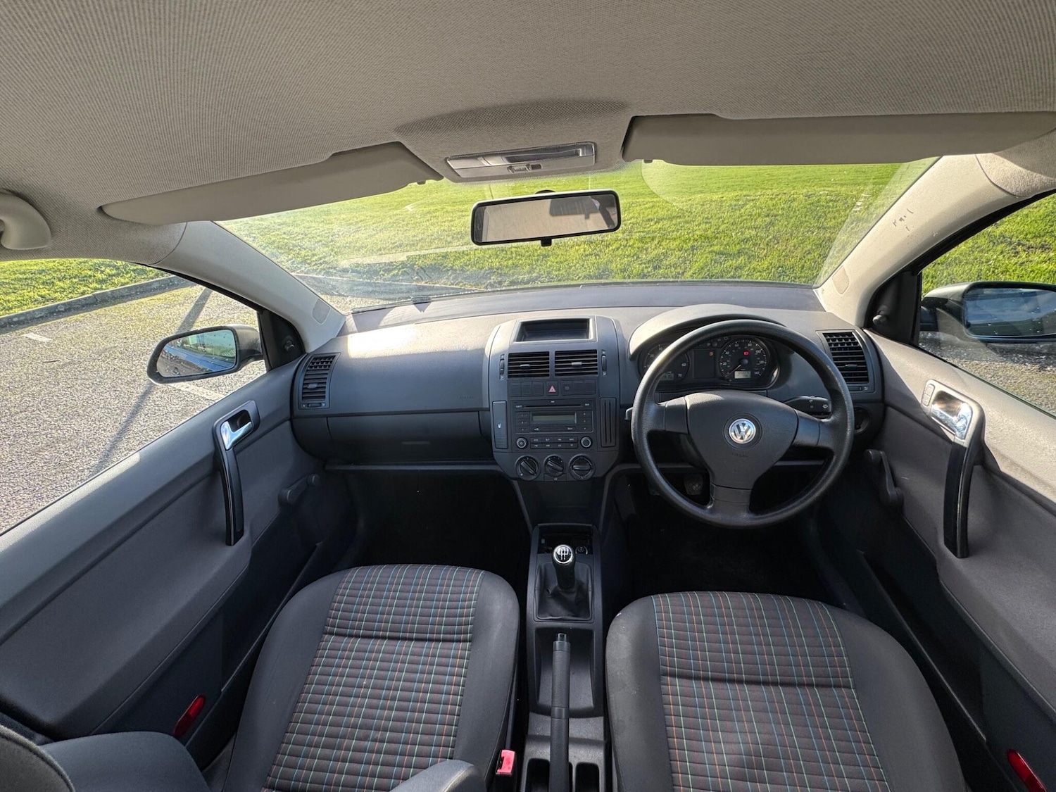 Used Volkswagen Polo 2009 for sale - 76633161: Photo 23