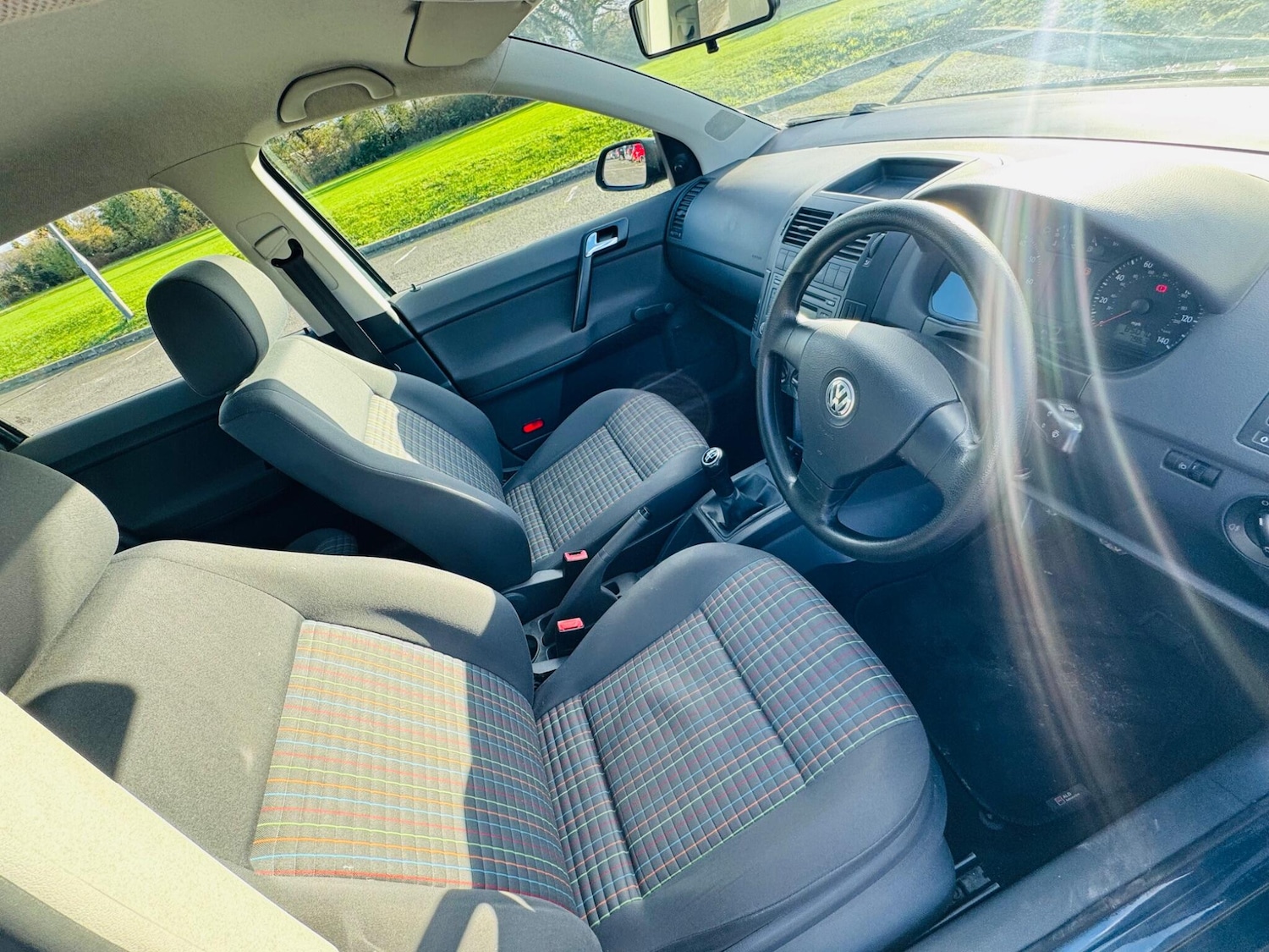 Used Volkswagen Polo 2009 for sale - 76633161: Photo 25