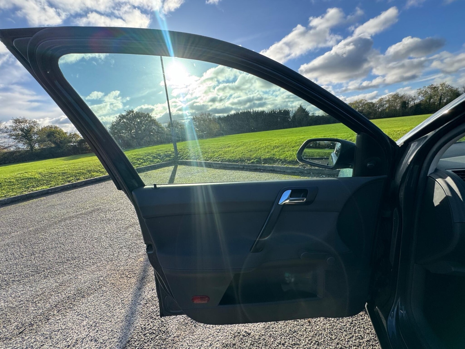 Used Volkswagen Polo 2009 for sale - 76633161: Photo 27