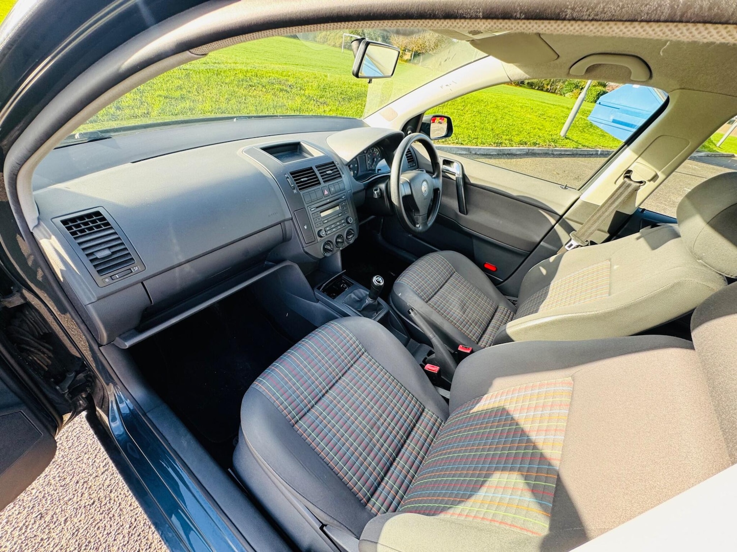 Used Volkswagen Polo 2009 for sale - 76633161: Photo 28