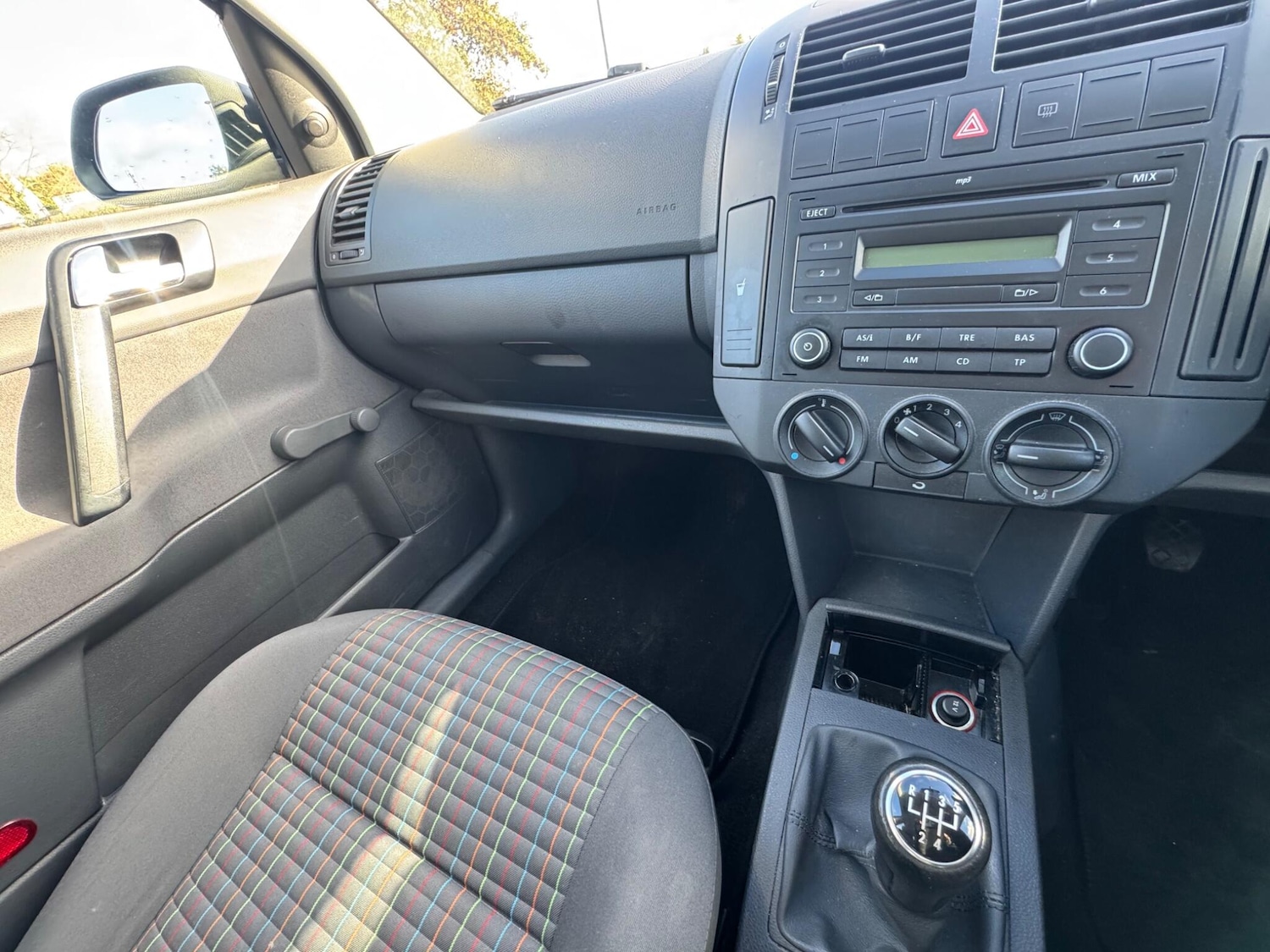 Used Volkswagen Polo 2009 for sale - 76633161: Photo 35