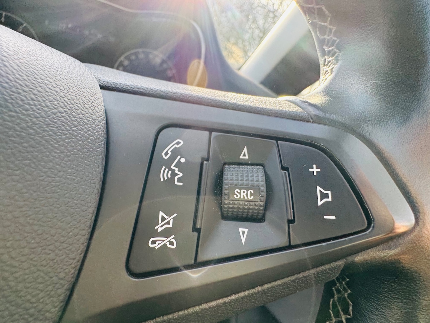 Used Vauxhall Corsa 2016 for sale - 77564312: Photo 35