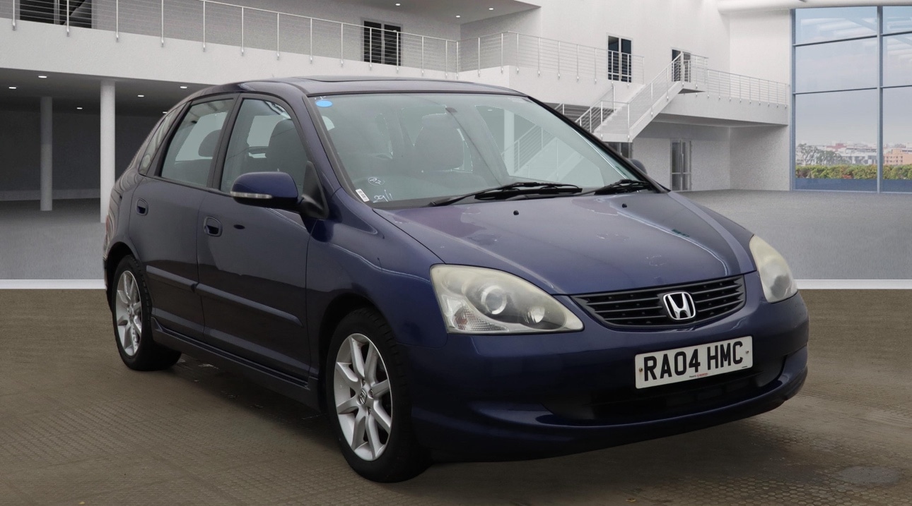 Used Honda Civic 2004 for sale - 77546109: Photo 1