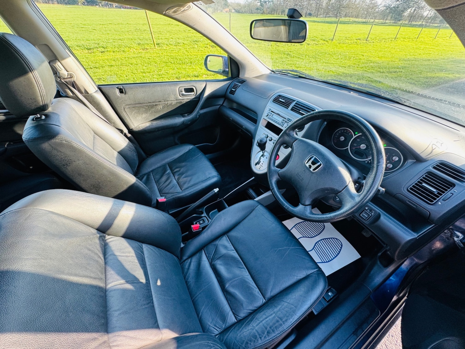 Used Honda Civic 2004 for sale - 77546109: Photo 18