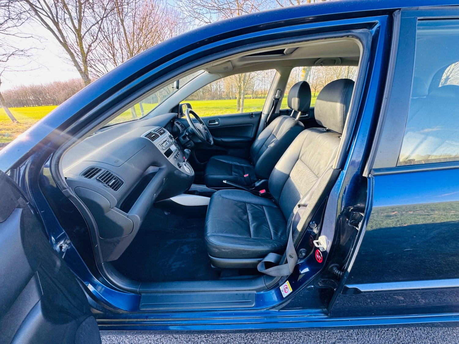 Used Honda Civic 2004 for sale - 77546109: Photo 22