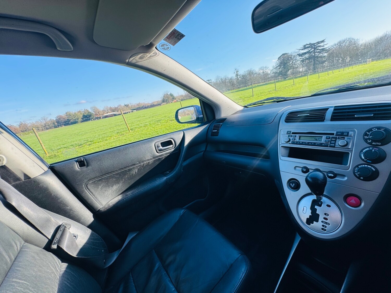 Used Honda Civic 2004 for sale - 77546109: Photo 38