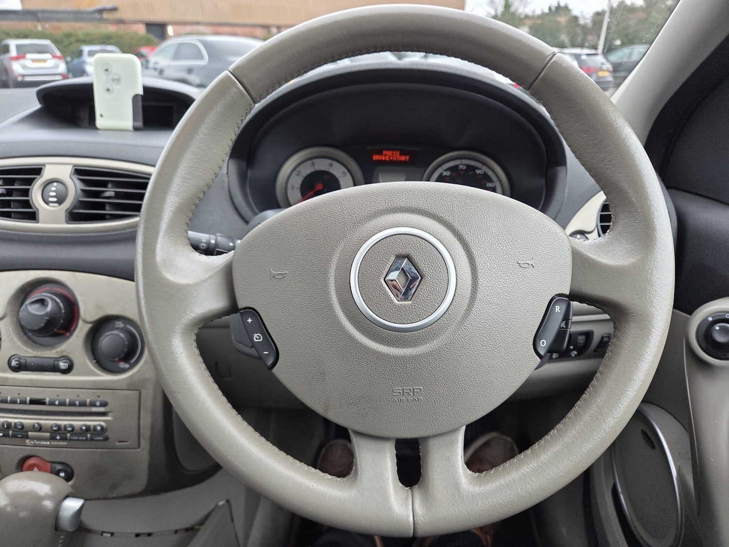 Used Renault Clio 2006 for sale - 77574232: Photo 8