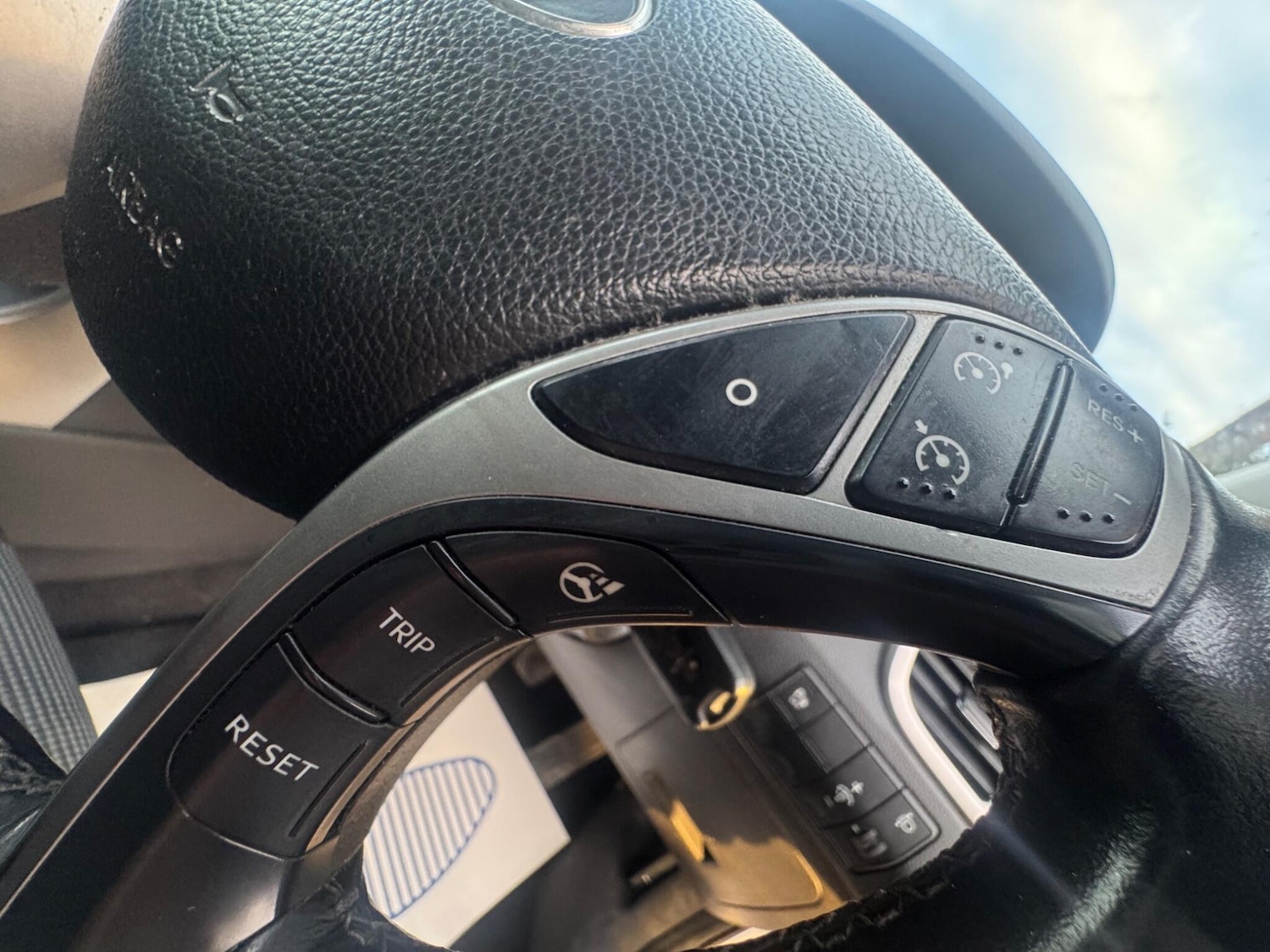 Used Hyundai i30 2013 for sale - 77052531: Photo 33