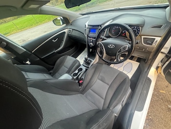 Used Hyundai i30 2013 for sale - 77052531: Photo