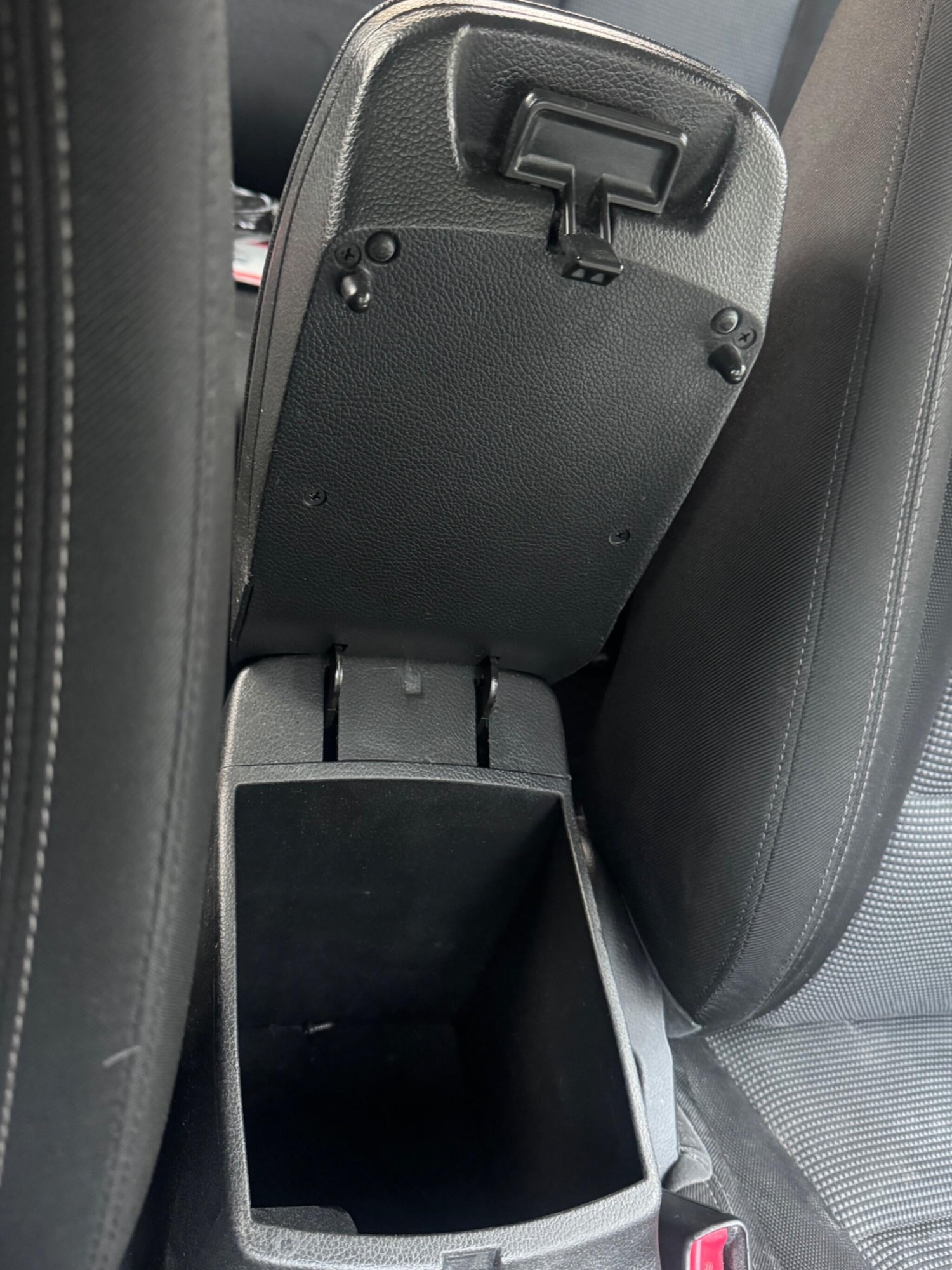 Used Hyundai i30 2013 for sale - 77052531: Photo 49