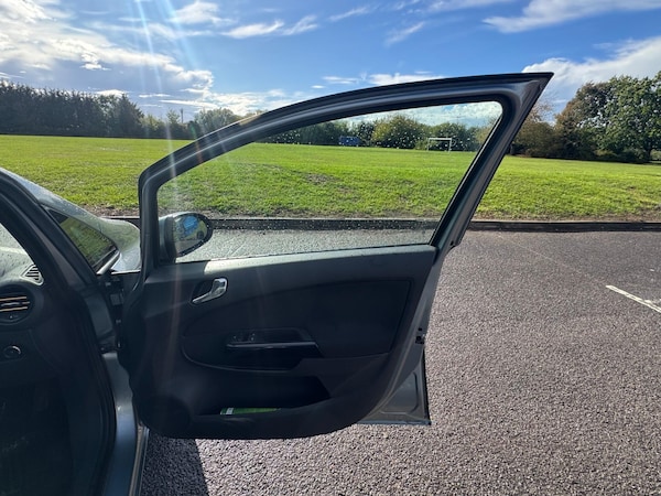 Used Vauxhall Corsa 2012 for sale - 76326292: Photo 19