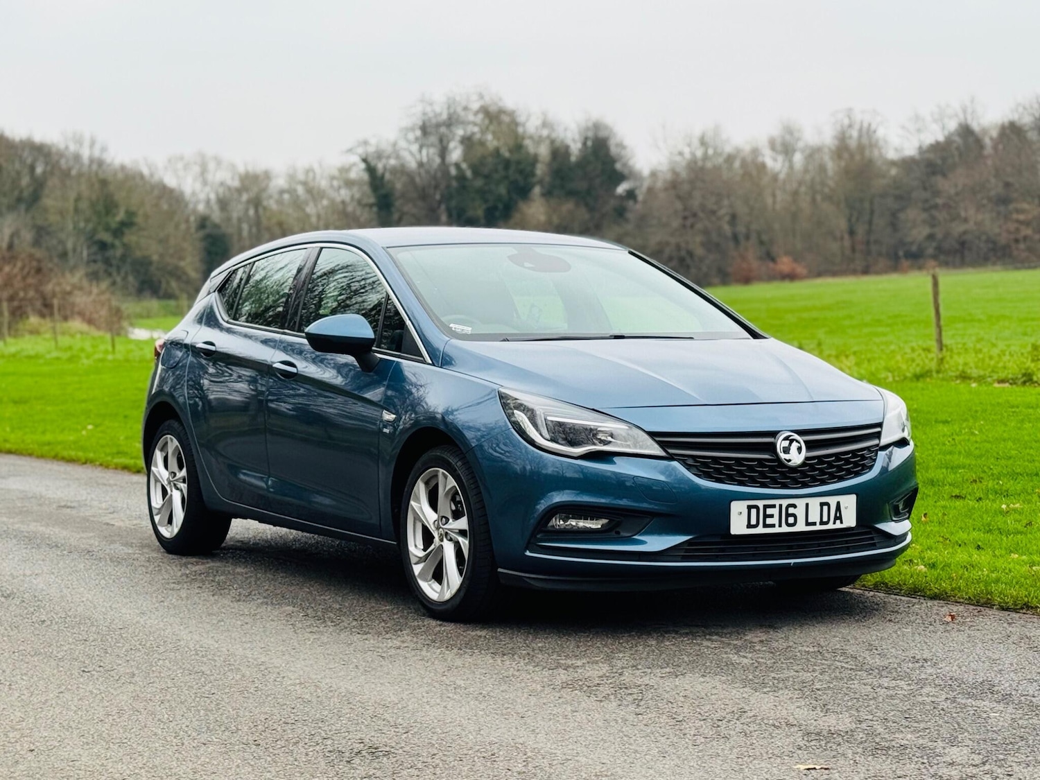 Used Vauxhall Astra 2016 for sale - 77052491: Photo 3