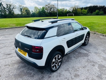 Used Citroen C4 Cactus 2015 for sale - 78277253: Photo