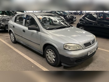 Vauxhall - Astra
