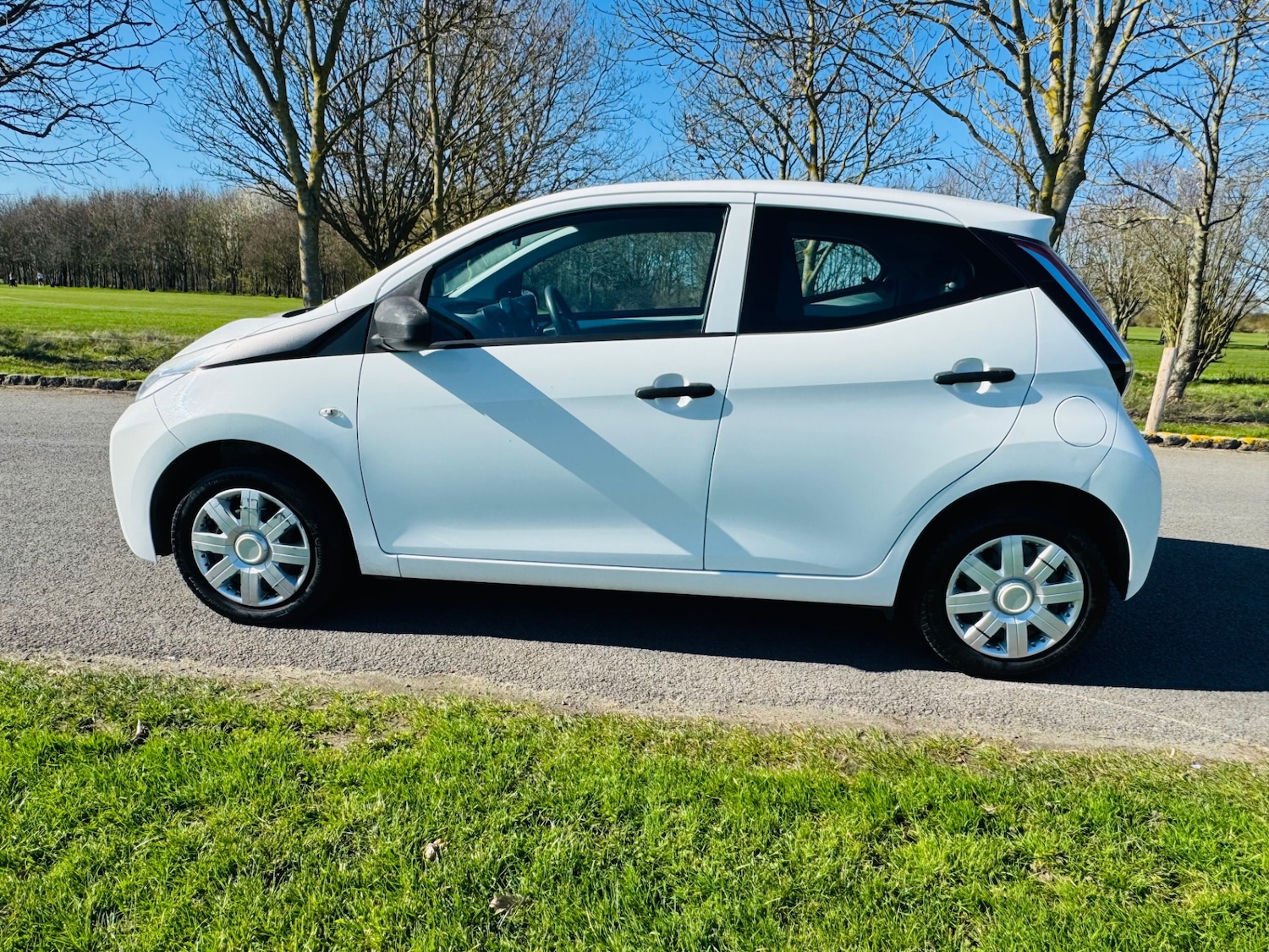 Used Toyota AYGO 2014 for sale - 77983610: Photo 18