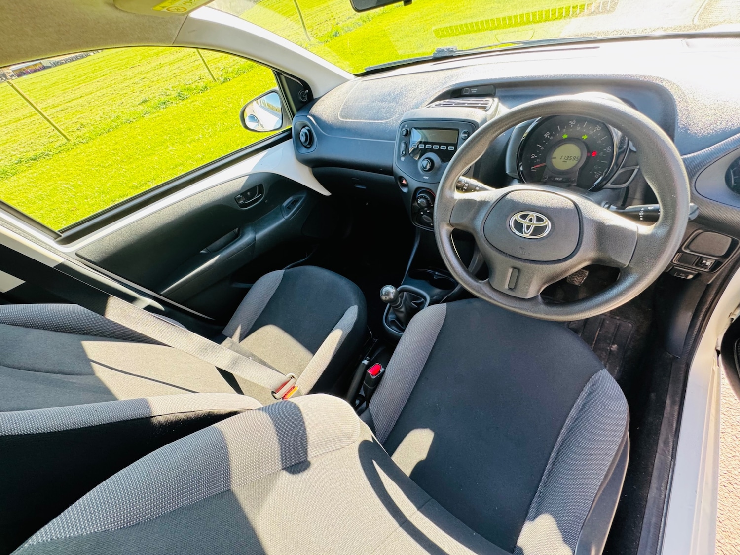 Used Toyota AYGO 2014 for sale - 77983610: Photo 21