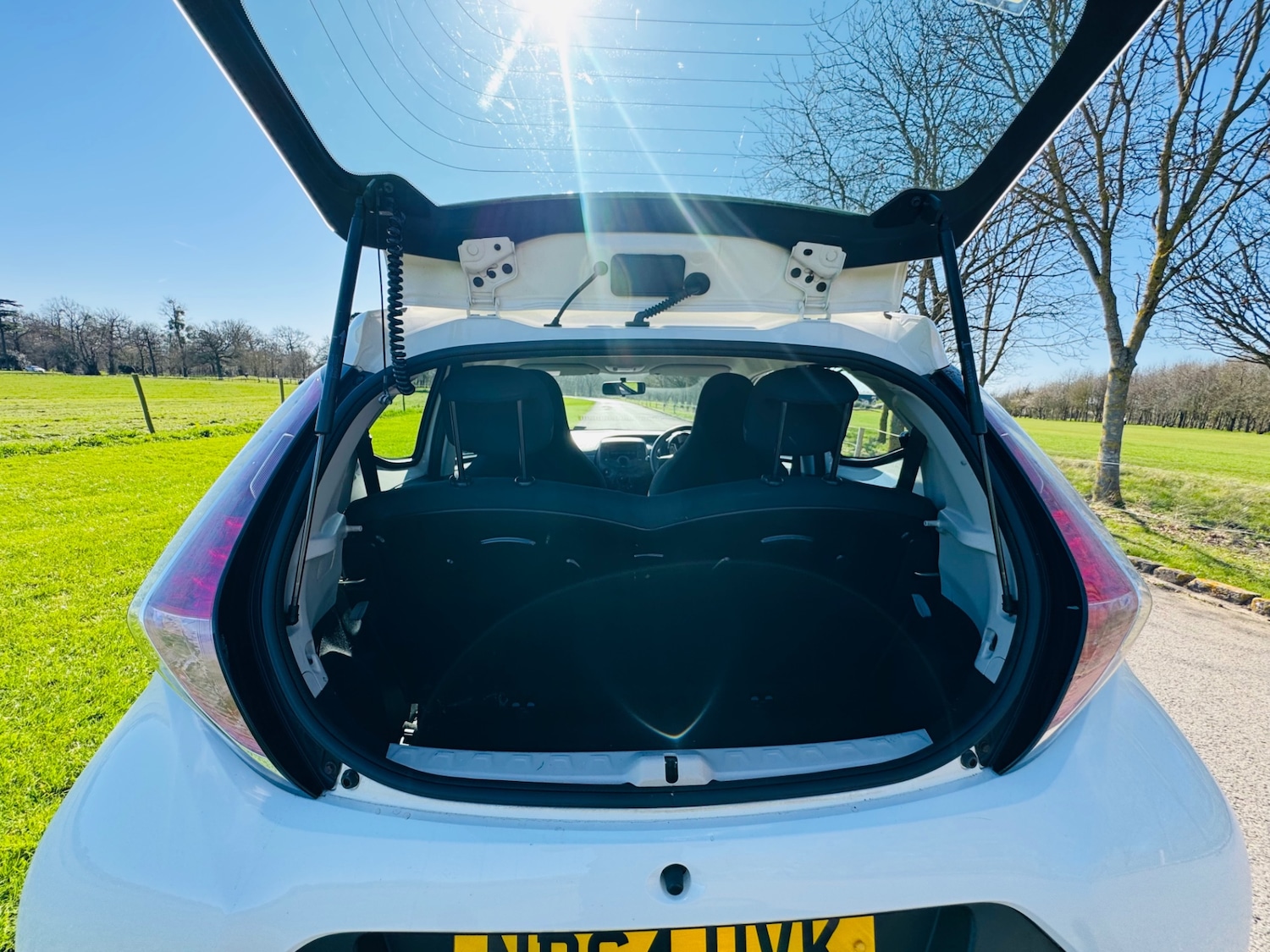 Used Toyota AYGO 2014 for sale - 77983610: Photo 30