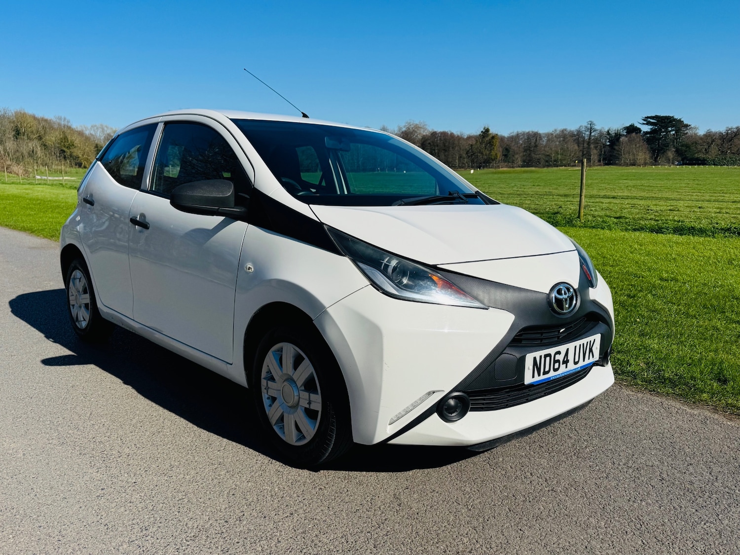 Used Toyota AYGO 2014 for sale - 77983610: Photo 5