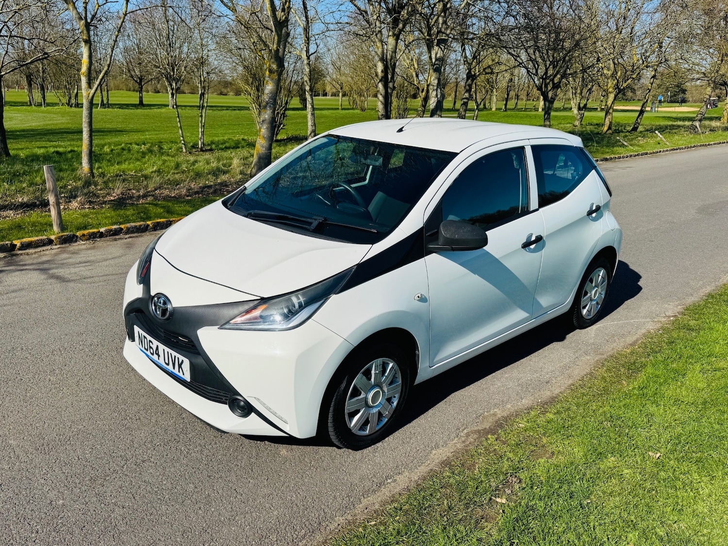 Used Toyota AYGO 2014 for sale - 77983610: Photo 9