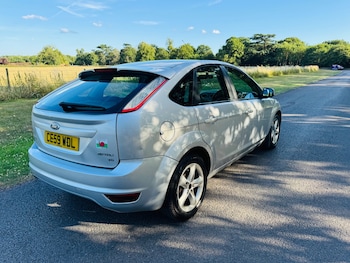 Used Ford Focus 2009 for sale - 79119716: Photo